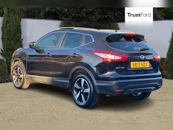 Used Nissan Qashqai 2017 for sale - 77059278: Photo