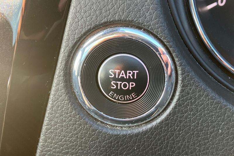 Used Nissan Qashqai 2017 for sale - 77059278: Photo 32