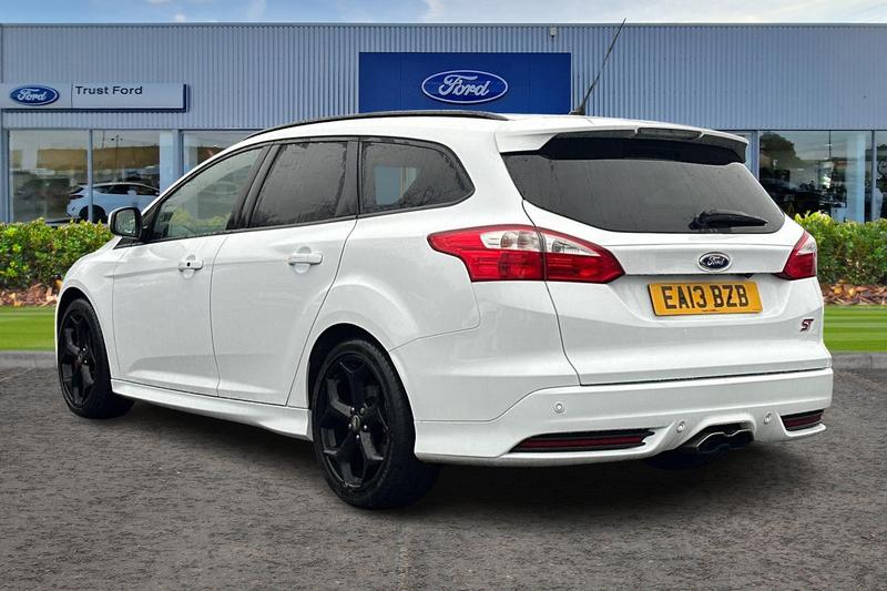 Used Ford Focus 2013 for sale - 77138311: Photo 2