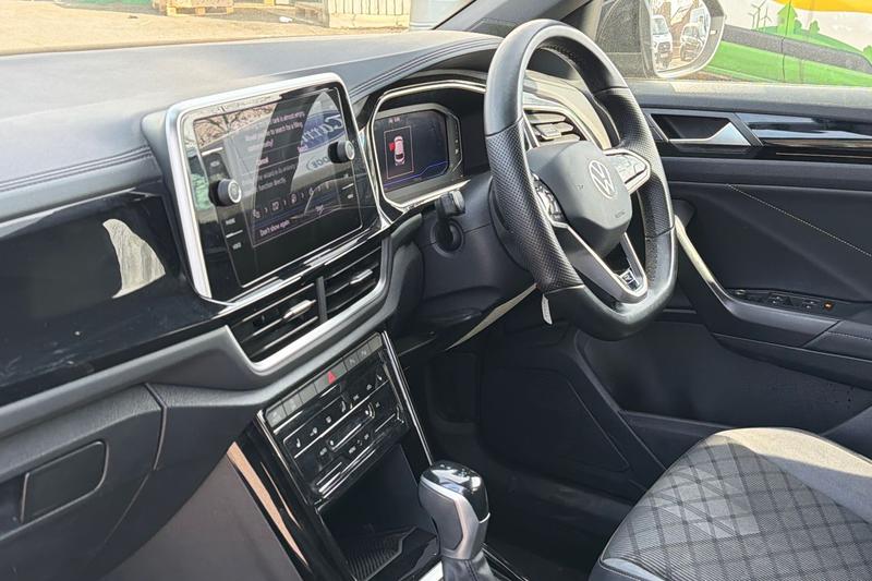 Used Volkswagen T-Roc 2022 for sale - 77965947: Photo 18