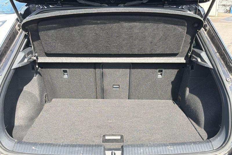 Used Volkswagen T-Roc 2022 for sale - 77965947: Photo 21