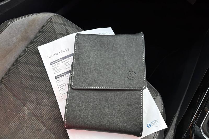 Used Volkswagen T-Roc 2022 for sale - 77965947: Photo 22