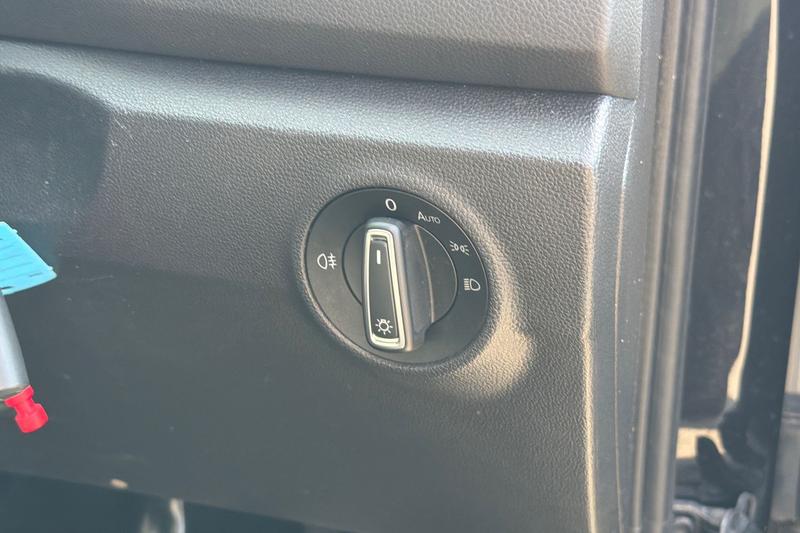 Used Volkswagen T-Roc 2022 for sale - 77965947: Photo 27