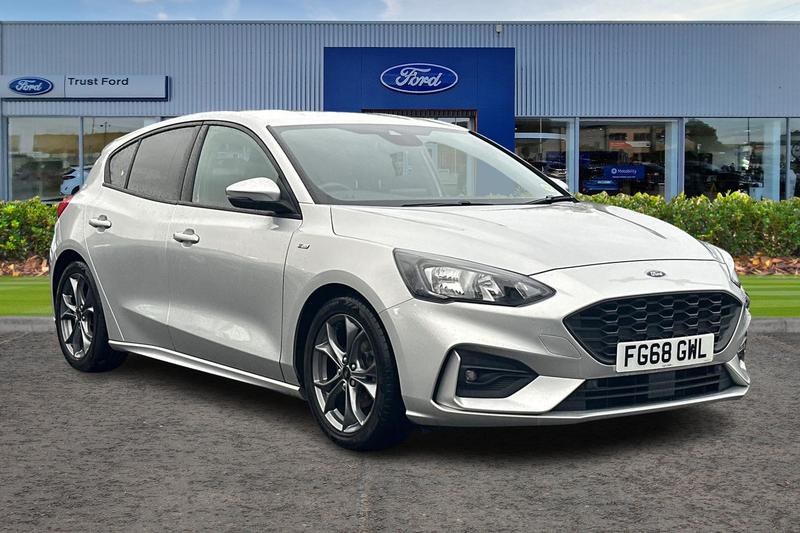 Used Ford Focus 2018 for sale - 76819070: Photo 1