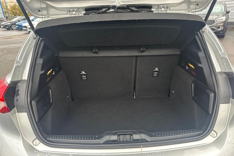 Used Ford Focus 2018 for sale - 76819070: Photo 21