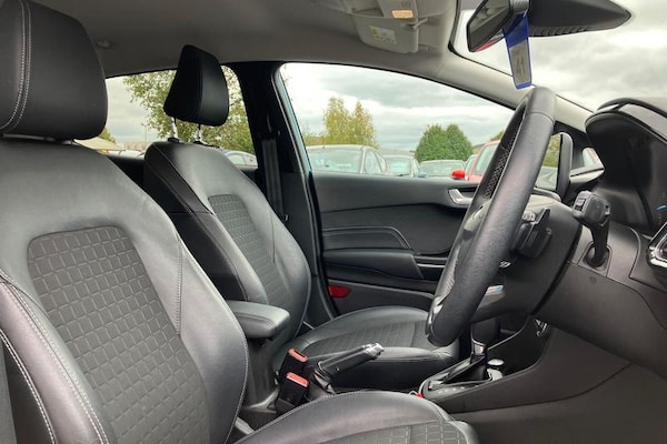 Used Ford Fiesta 2018 for sale - 76277302: Photo 17
