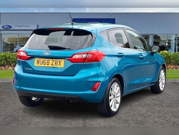 Used Ford Fiesta 2018 for sale - 76277302: Photo 4