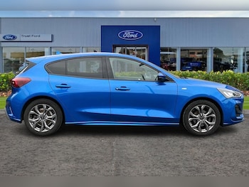 Used Ford Focus 2023 for sale - 79383956: Photo