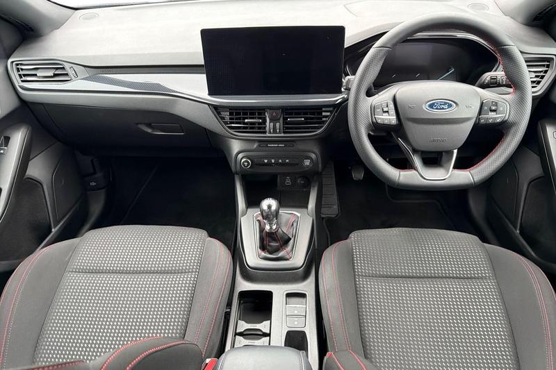 Used Ford Focus 2023 for sale - 77619928: Photo 10