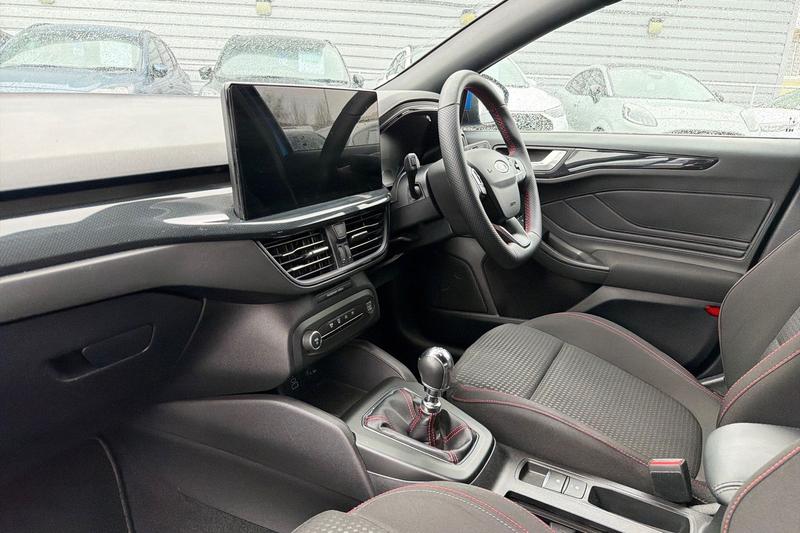 Used Ford Focus 2023 for sale - 77619928: Photo 18