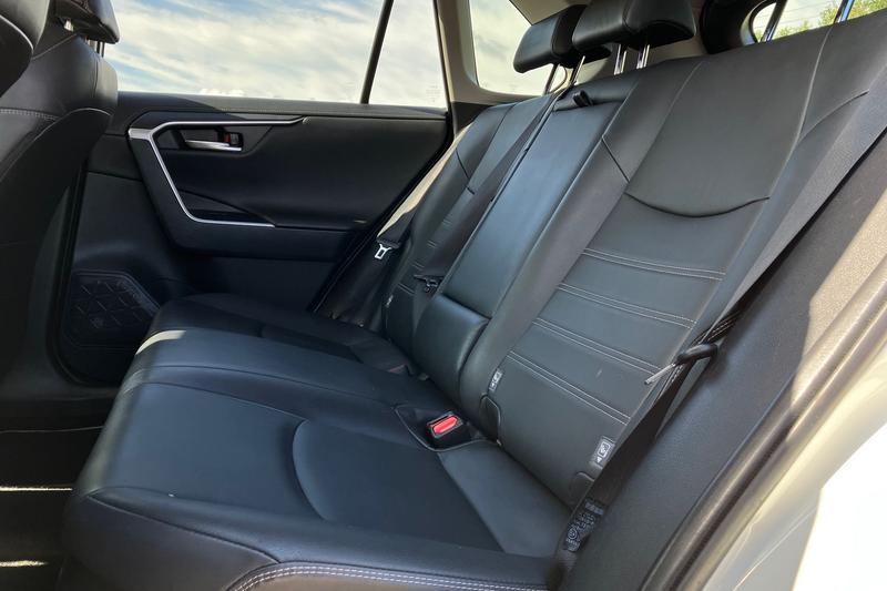 Used Toyota RAV4 2019 for sale - 76172609: Photo 20