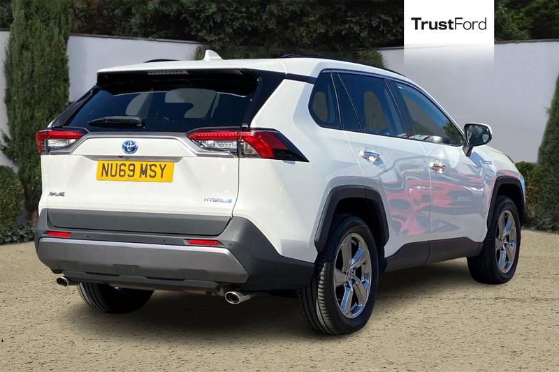 Used Toyota RAV4 2019 for sale - 76172609: Photo 4
