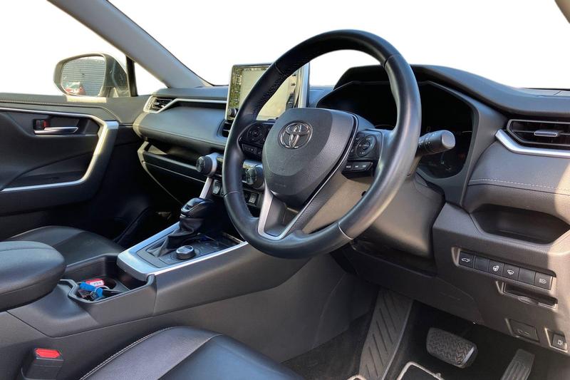 Used Toyota RAV4 2019 for sale - 76172609: Photo 9