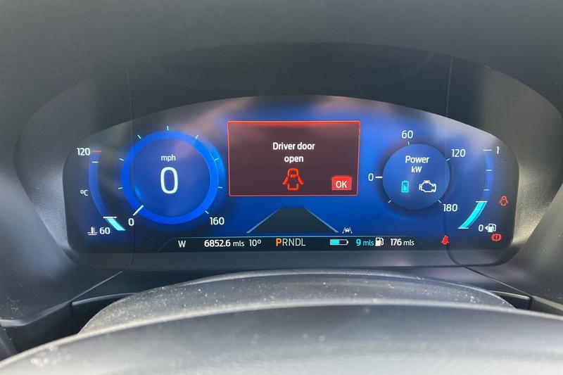 Used Ford Kuga 2022 for sale - 77248704: Photo 13