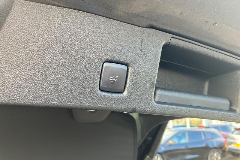 Used Ford Kuga 2022 for sale - 77248704: Photo 23