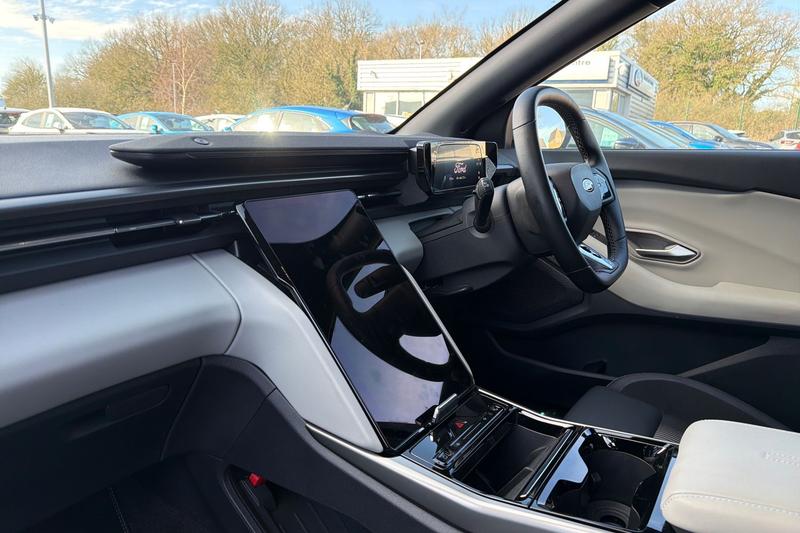 Used Ford Capri 2024 for sale - 77718559: Photo 18