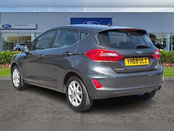 Used Ford Fiesta 2018 for sale - 79516076: Photo