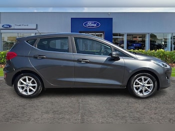 Used Ford Fiesta 2018 for sale - 79516076: Photo