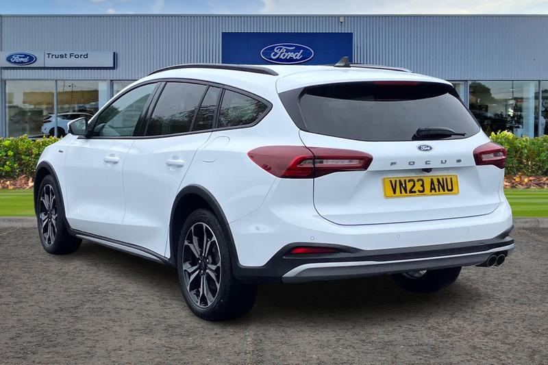 Used Ford Focus 2023 for sale - 76405325: Photo 2