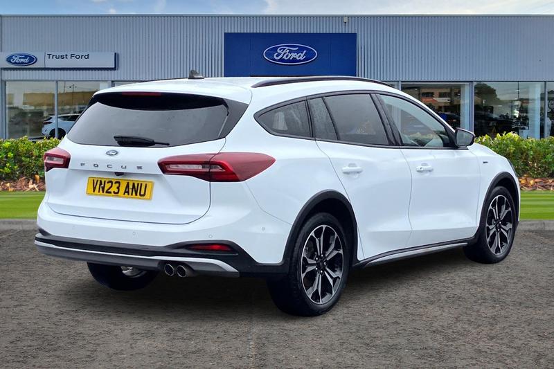 Used Ford Focus 2023 for sale - 76405325: Photo 4