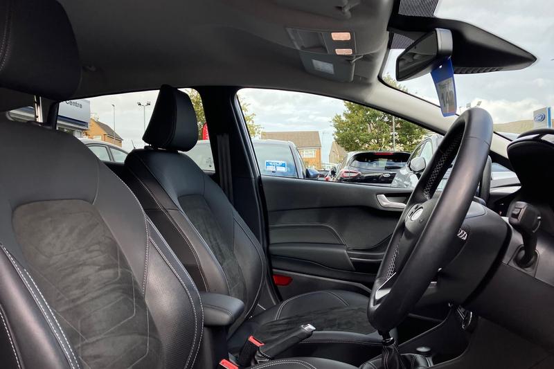 Used Ford Fiesta 2023 for sale - 76400119: Photo 17