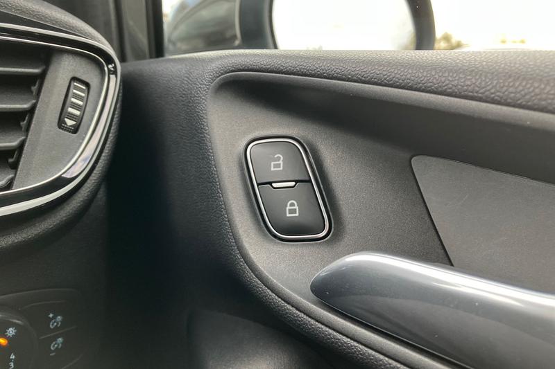 Used Ford Fiesta 2023 for sale - 76400119: Photo 34