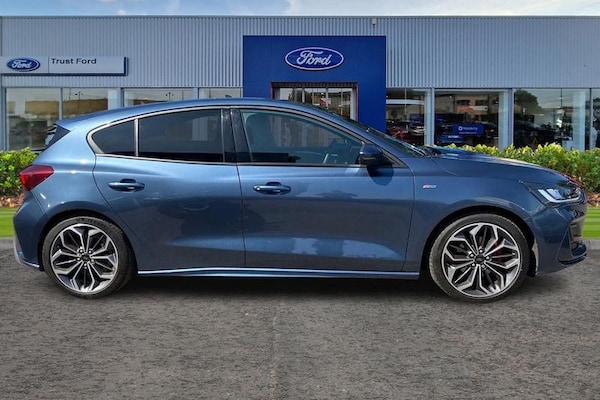 Used Ford Focus 2023 for sale - 75361511: Photo 3
