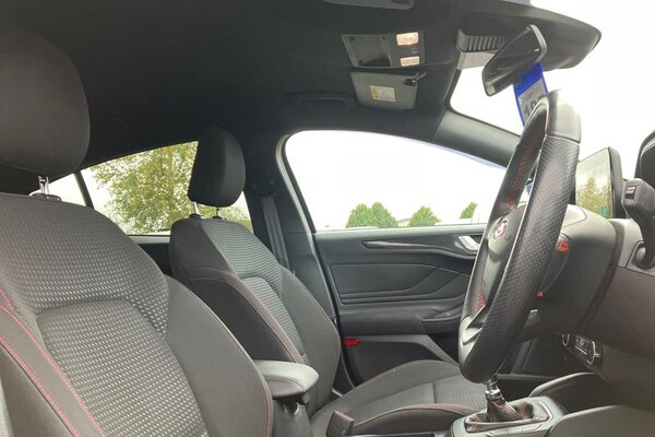 Used Ford Focus 2020 for sale - 76222654: Photo 17