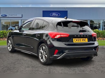 Used Ford Focus 2020 for sale - 76222654: Photo 2