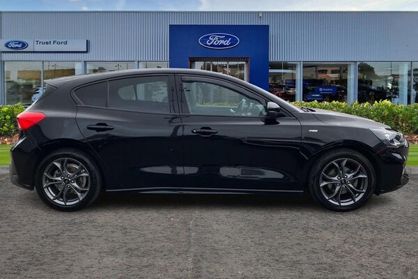 Used Ford Focus 2020 for sale - 76222654: Photo 3