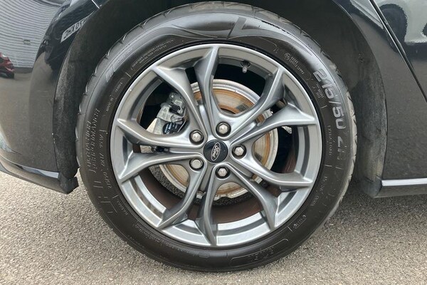 Used Ford Focus 2020 for sale - 76222654: Photo 8
