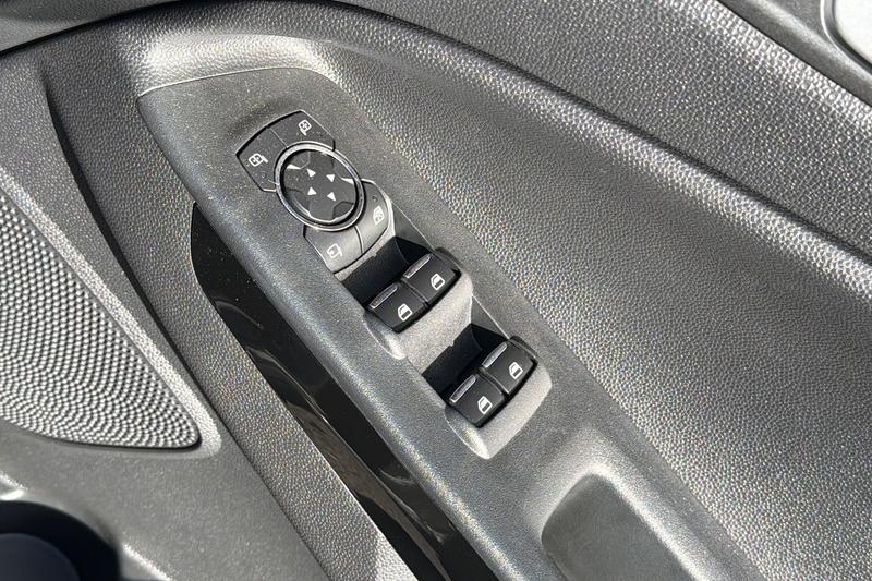 Used Ford Ecosport 2020 for sale - 77653688: Photo 16