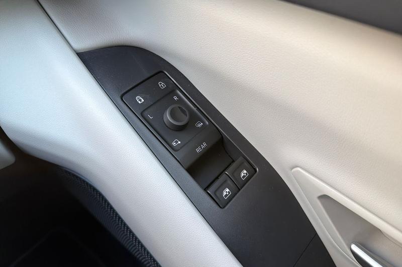 Used Ford Explorer 2025 for sale - 77724647: Photo 16