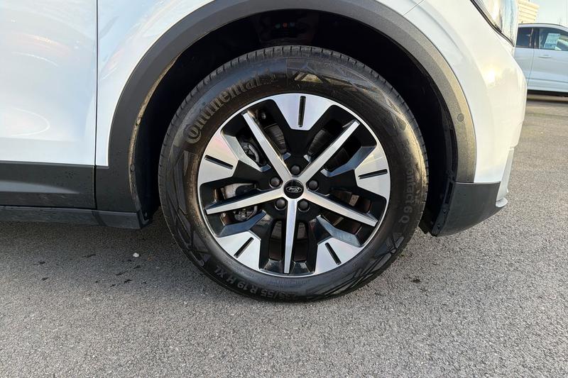 Used Ford Explorer 2025 for sale - 77724647: Photo 8