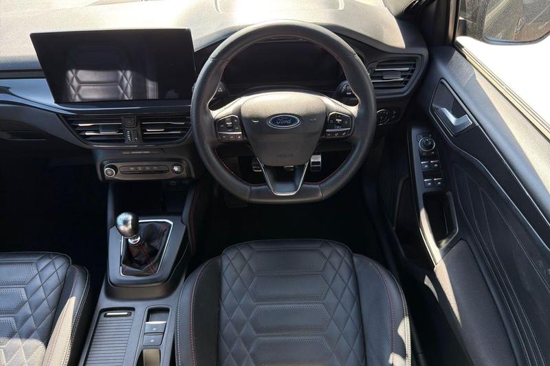 Used Ford Focus 2023 for sale - 78153022: Photo 11