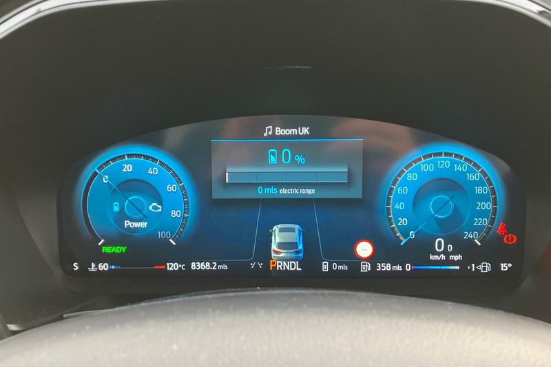 Used Ford Kuga 2025 for sale - 76984876: Photo 13