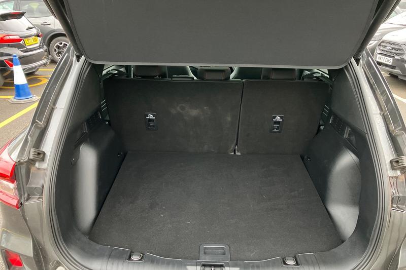 Used Ford Kuga 2025 for sale - 76984876: Photo 21