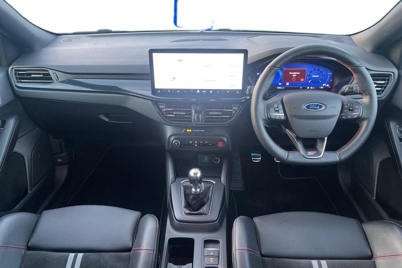 Used Ford Focus 2023 for sale - 76931403: Photo 10