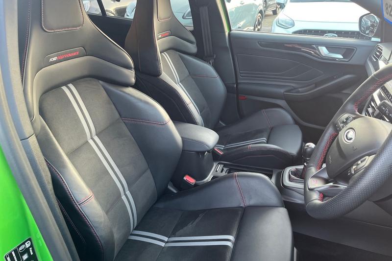 Used Ford Focus 2023 for sale - 76931403: Photo 17