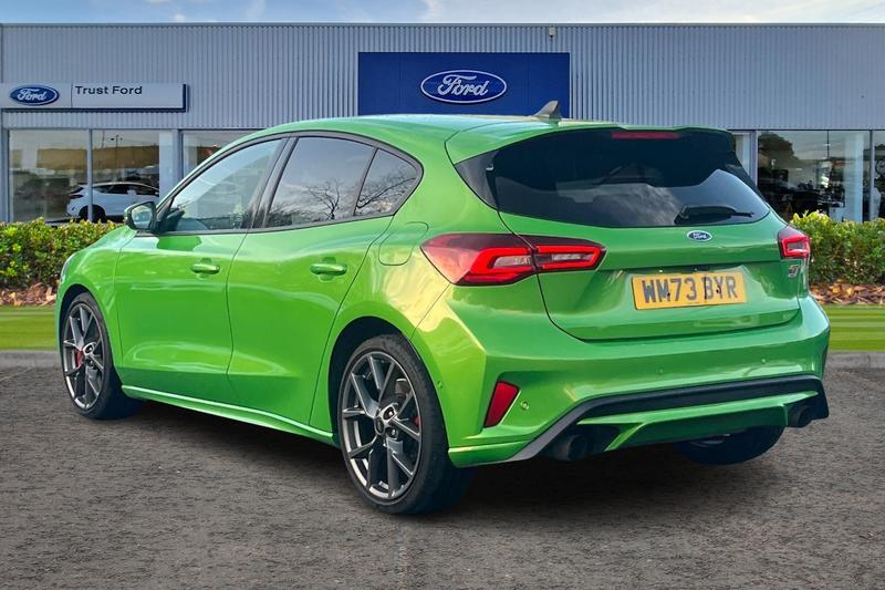 Used Ford Focus 2023 for sale - 76931403: Photo 2