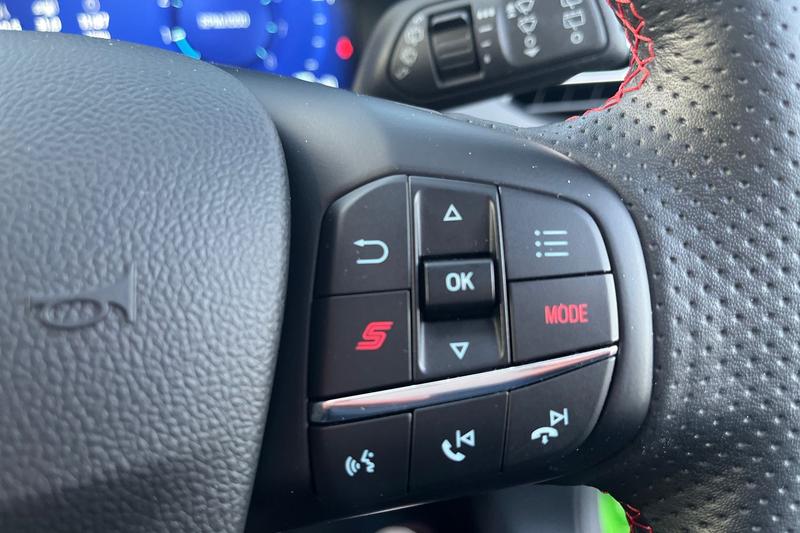 Used Ford Focus 2023 for sale - 76931403: Photo 25