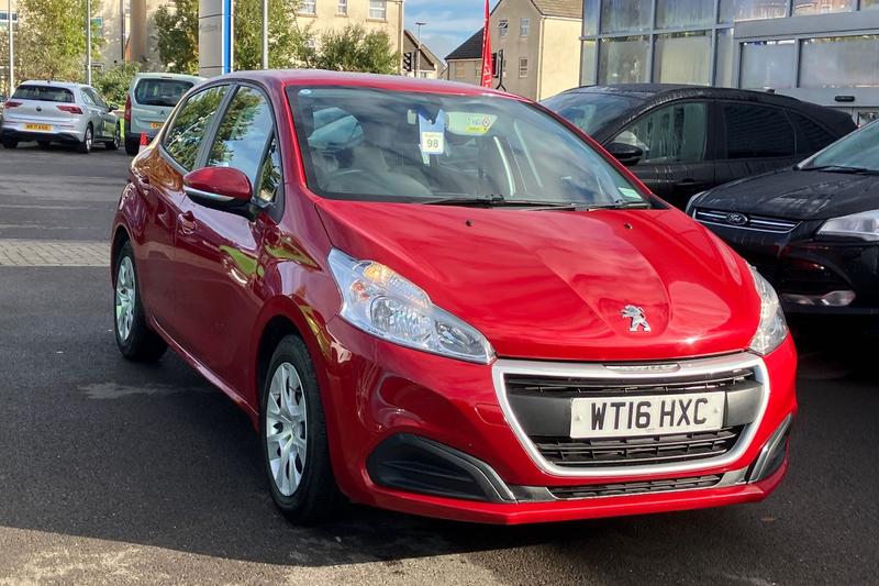 Used Peugeot 208 2016 for sale - 76344461: Photo 38