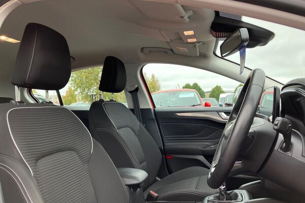 Used Ford Focus 2023 for sale - 76266095: Photo 17