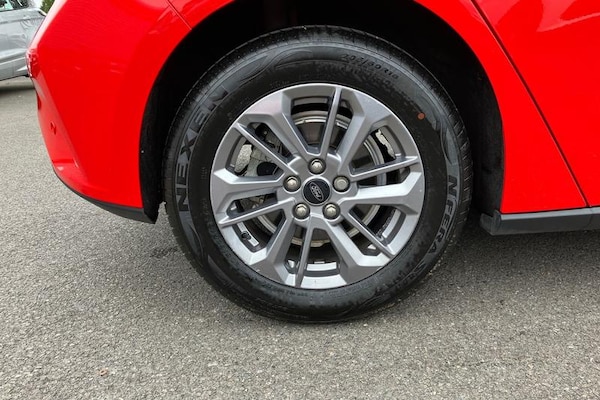 Used Ford Focus 2023 for sale - 76266095: Photo 8