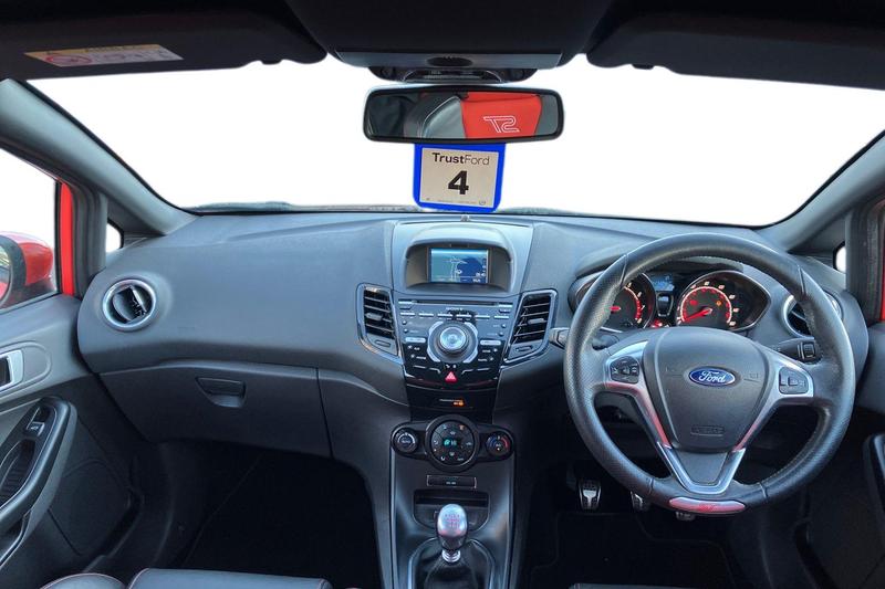 Used Ford Fiesta 2015 for sale - 76653470: Photo 10