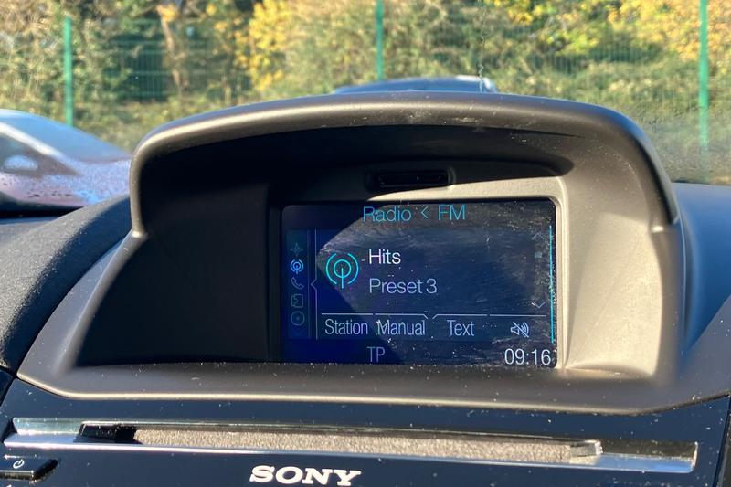 Used Ford Fiesta 2015 for sale - 76653470: Photo 28