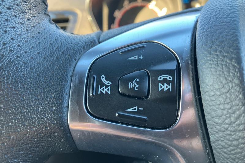 Used Ford Fiesta 2015 for sale - 76653470: Photo 31