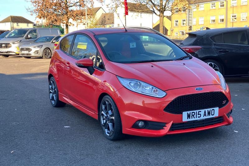 Used Ford Fiesta 2015 for sale - 76653470: Photo 37
