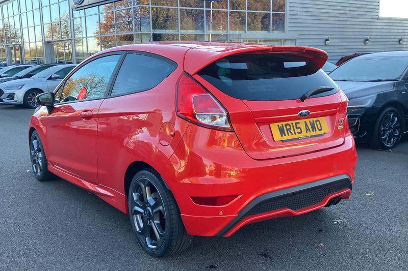 Used Ford Fiesta 2015 for sale - 76653470: Photo 38