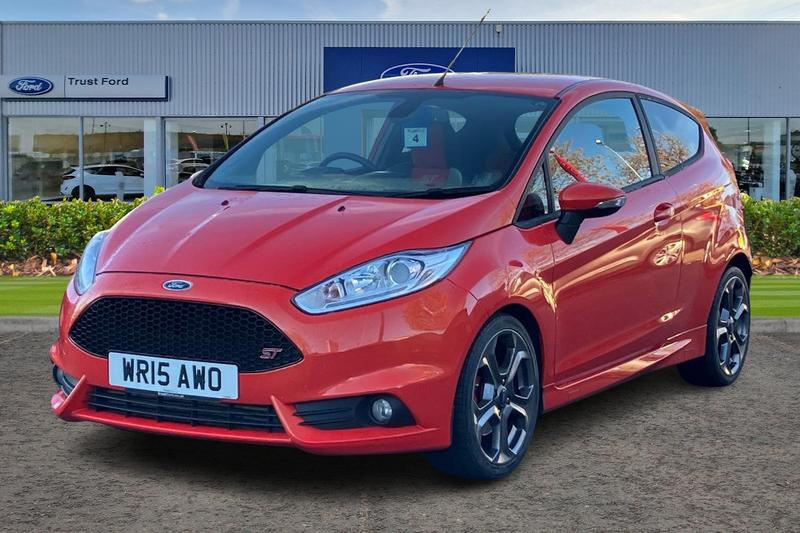 Used Ford Fiesta 2015 for sale - 76653470: Photo 5
